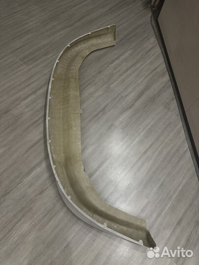 Накладка на передний бампер volkswagen passat b6