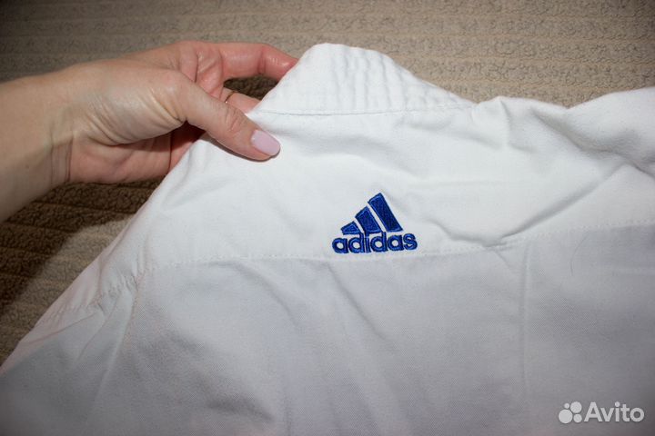 Кимоно для каратэ Adidas на рост 120 см