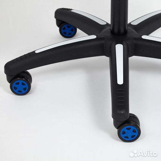 Кресло компьютерное pilot