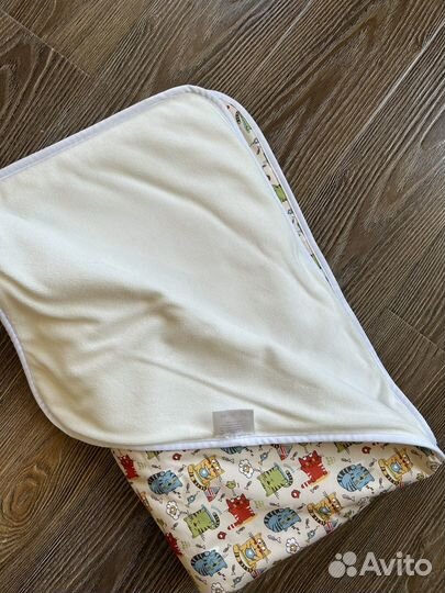 Многоразовая впитывающая пеленка GlorYes