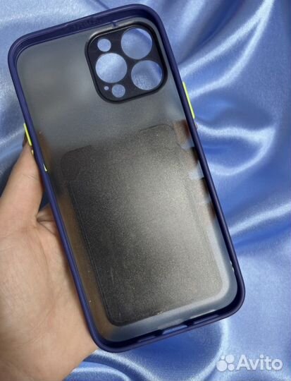 Чехол на iPhone 13 Pro