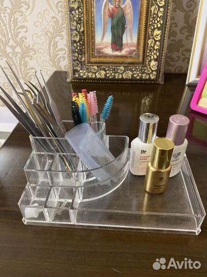 Для наращивание ресниц