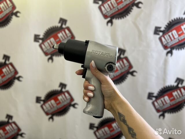 Пневматический гайковерт