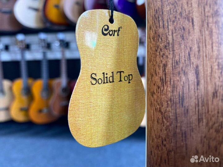 Гитара электроакустическая массив