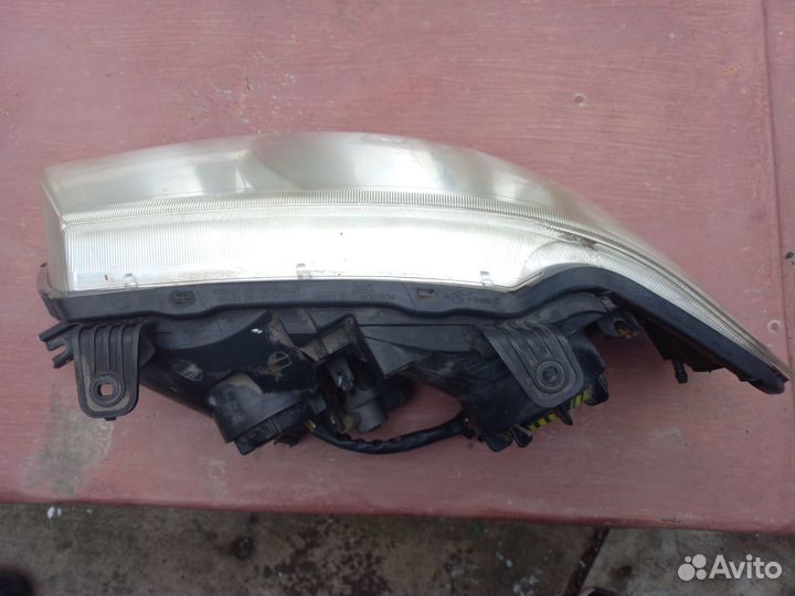 Правая фара на запчасти для Nissan Almera Classic