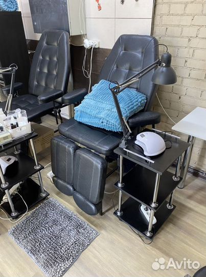 Аренда рабочего места мастера маникюра педикюра