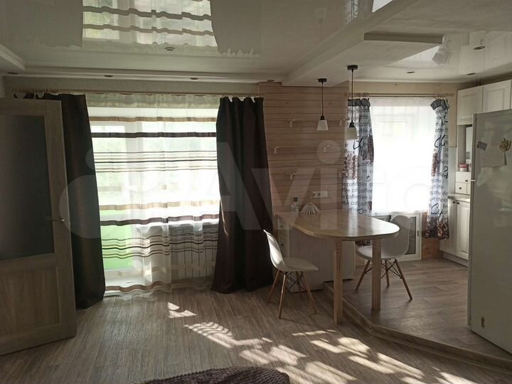 2-к. квартира, 43 м², 3/4 эт.