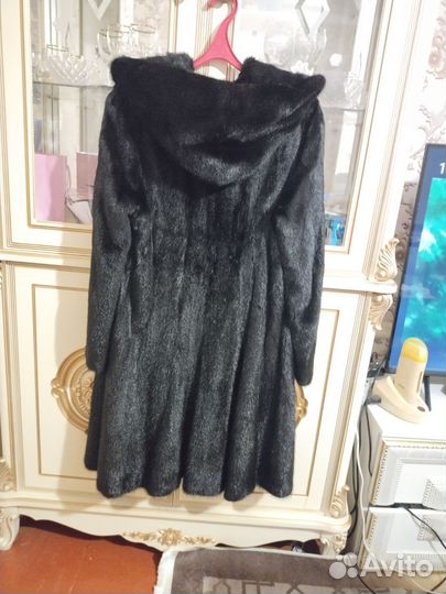 Шуба норковая с капюшоном