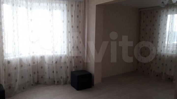 Комната 65 м² в 2-к., 4/17 эт.