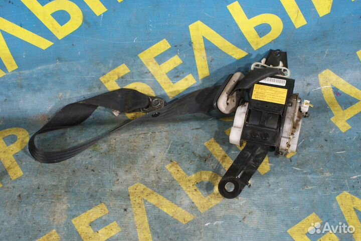 Ремень безопасности Nissan Almera n16