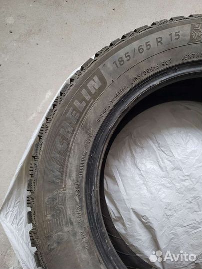 Michelin X-Ice North 4 185/65 R15