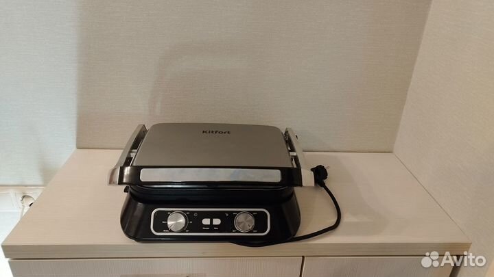 Электрогриль Kitfort KT-1652
