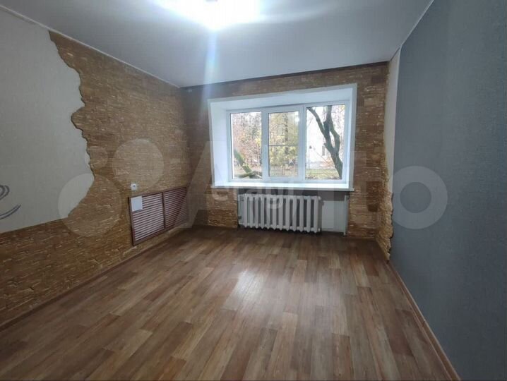 Комната 12,2 м² в 2-к., 1/4 эт.