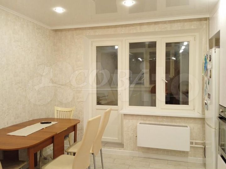 3-к. квартира, 90 м², 7/14 эт.