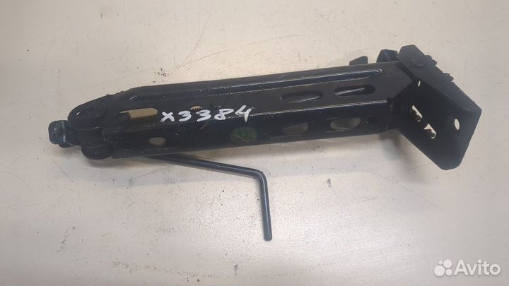 Домкрат Opel Corsa D, 2009