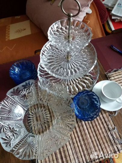 Хрустальные блюдо,3-х ярусная фруктовница.Салатник