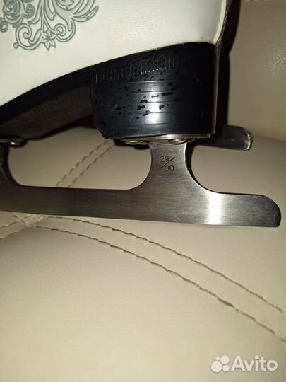 Коньки фигурные