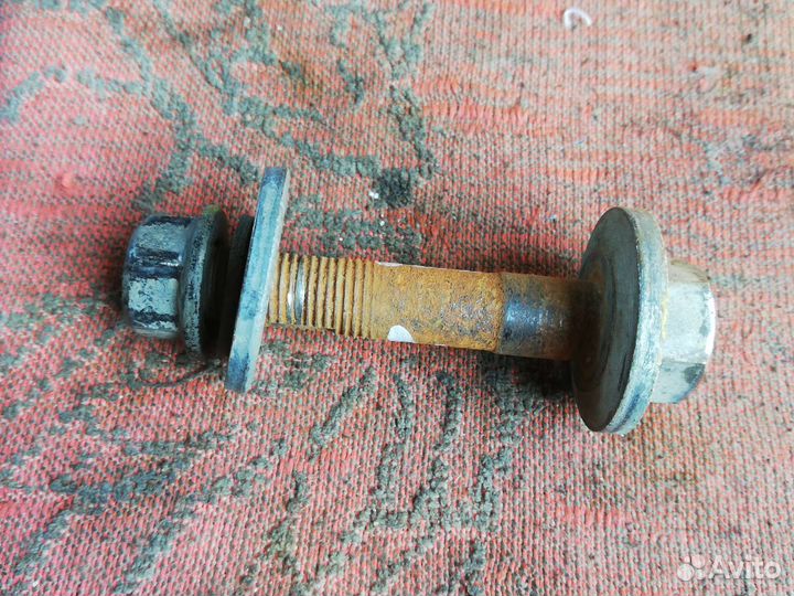 Болт развальный Киа Сид 3