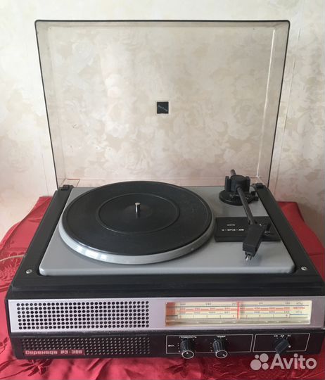 Радиола «Серенада рэ-308»