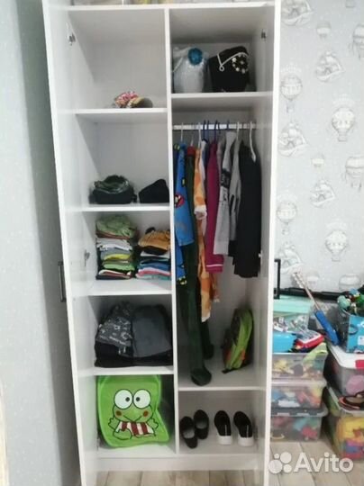 Шкаф распашной с полками новый от производителя