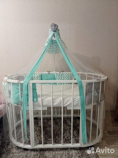 Кроватка 7 в 1 и полный копмлект