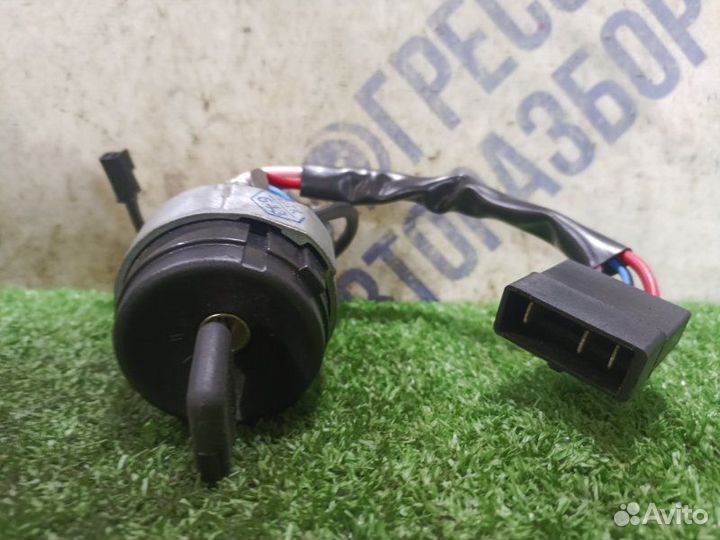 Замок зажигания LADA Granta седан 1.6 21116 2012