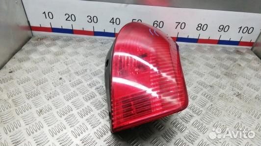 Фонарь задний правый peugeot 308 1 (CBE06MY01)