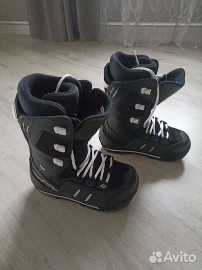Сноубордические ботинки женские 37-38