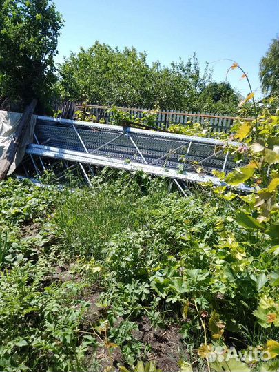 Стеллажные стойки