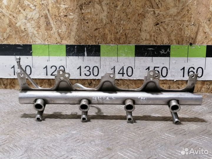 Рейка топливная рампа Audi A4 b7 B7