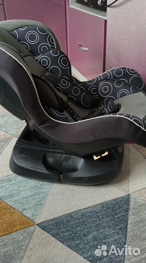 Автомобильное кресло