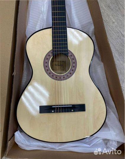 Гитара классическая Belucci