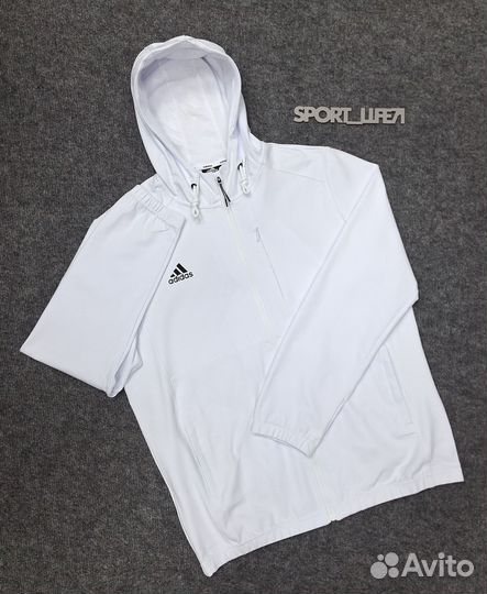 Спортивные костюмы великан