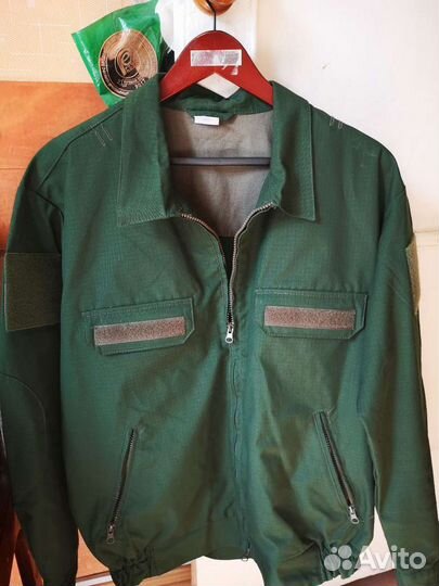 Военная зелёная форма