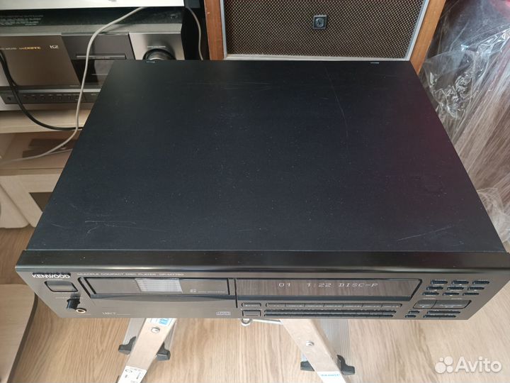 Cd проигрыватель kenwood DP-M7750
