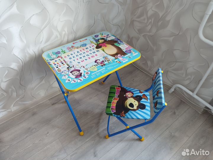 Детский столик и стульчик