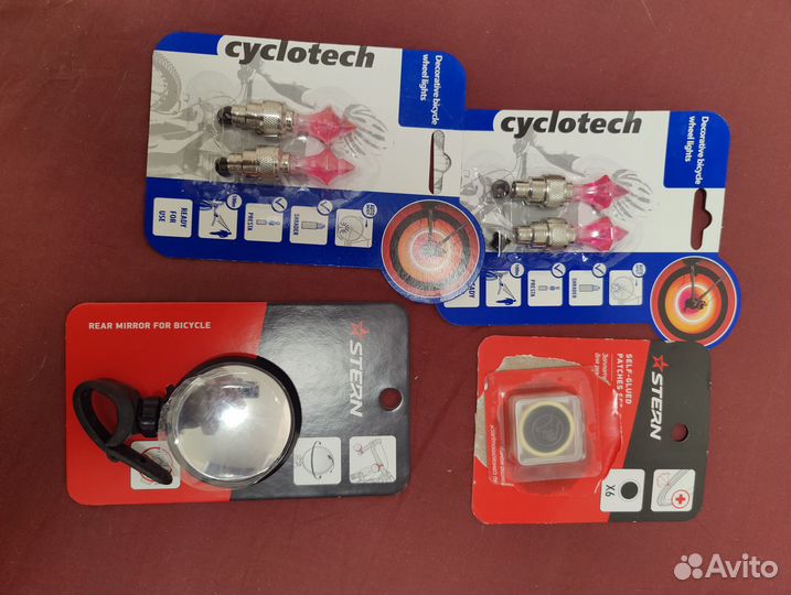 Аксессуары для велосипеда (шлем, перчатки и т.д.)