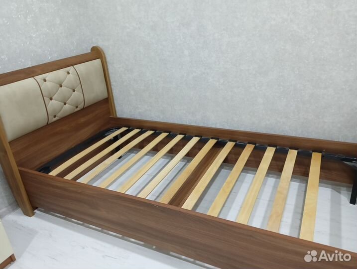 Детская кровать бу