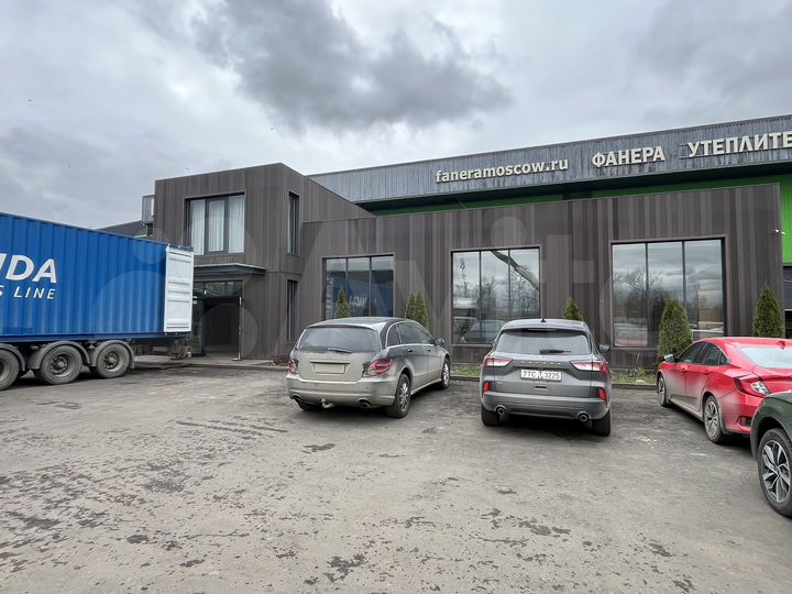 Склад, 300 м²