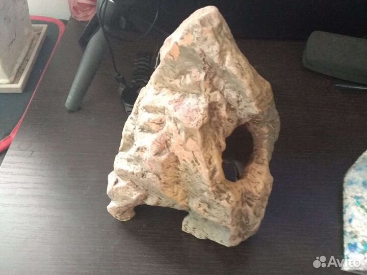 Украшения, декор в аквариум