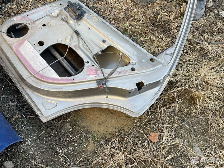 Дверь задняя правая opel vectra b седан