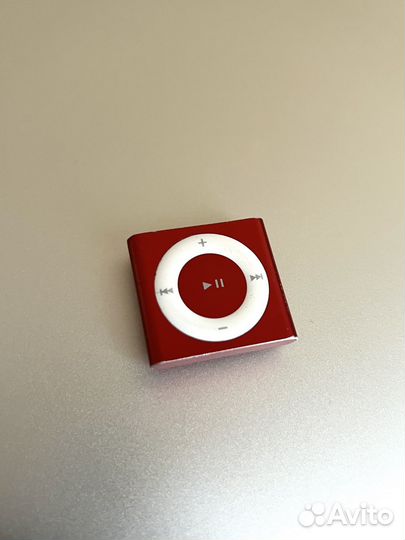 iPod shuffle 4 (product) red