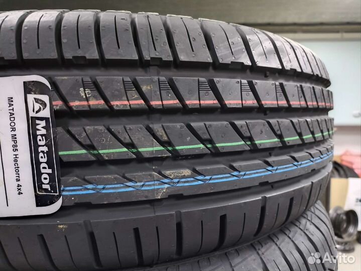 Matador MP 85 Hectorra 4x4 225/65 R17 102H