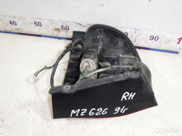 Фонарь задний правый Mazda 626 GE