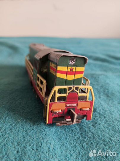 Модель тепловоза чмэ3 в масштабе 1/87