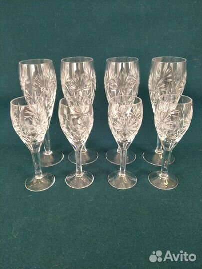 Хрустальные рюмки, фужеры
