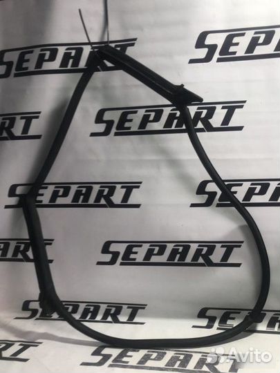 Уплотнитель двери левый Audi A5 8T