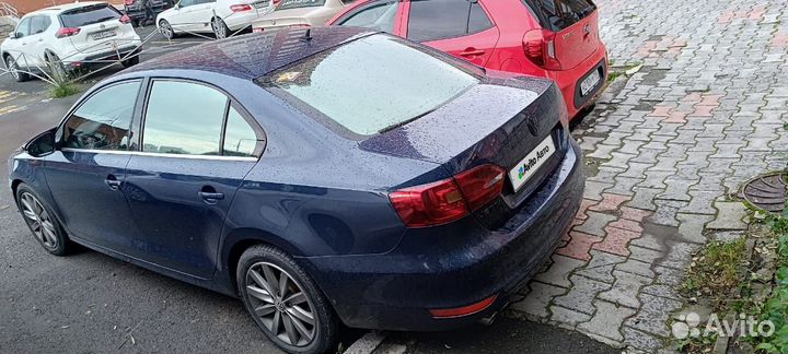 Volkswagen Jetta 1.4 AMT, 2011, битый, 186 000 км