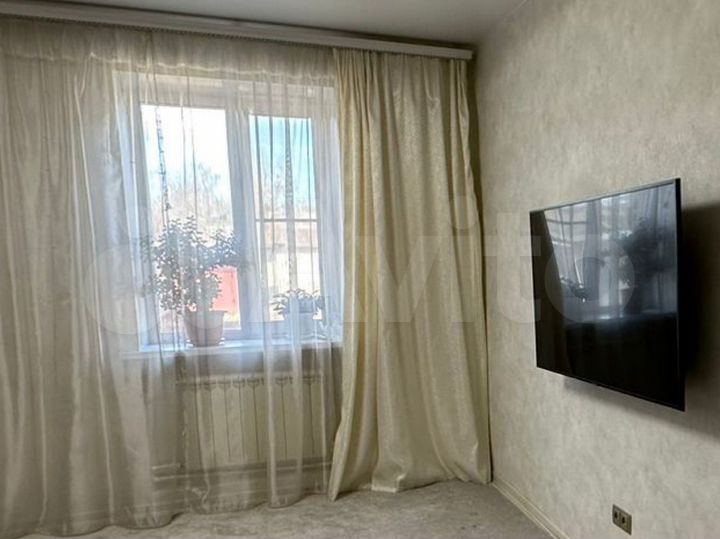 2-к. квартира, 62 м², 1/3 эт.