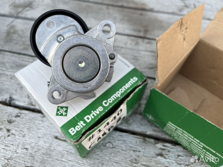 Натяжитель ремня генератора VAG VW audi seat skoda